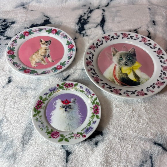 2x Bundle-Harry Potter-LootCrate+Barnes & Noble Dolores Umbridge Cat Plate Sets - Picture 10 of 14